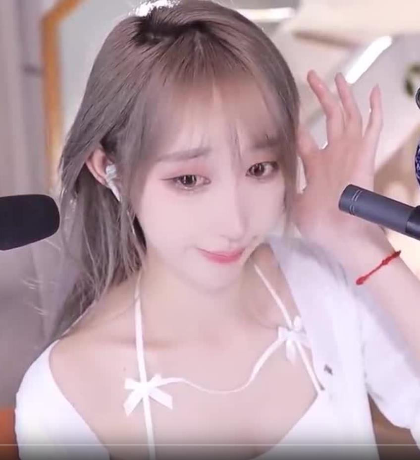 ASMR 舒服的耳边吹气，头部按摩周童潼